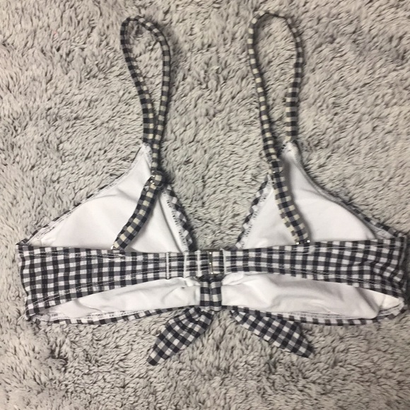 bikini top - Picture 2 of 2